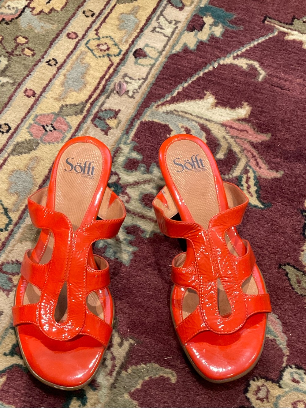 Sofft Women's Orange Patent Slide Sandals sz 8